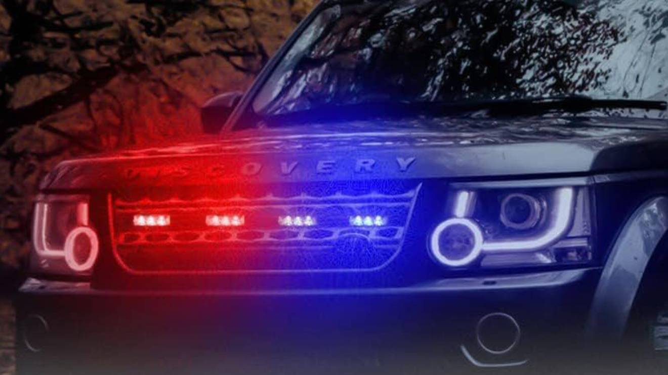Strobe lights installed on the grills of an SUV. PHOTO/COURTESY